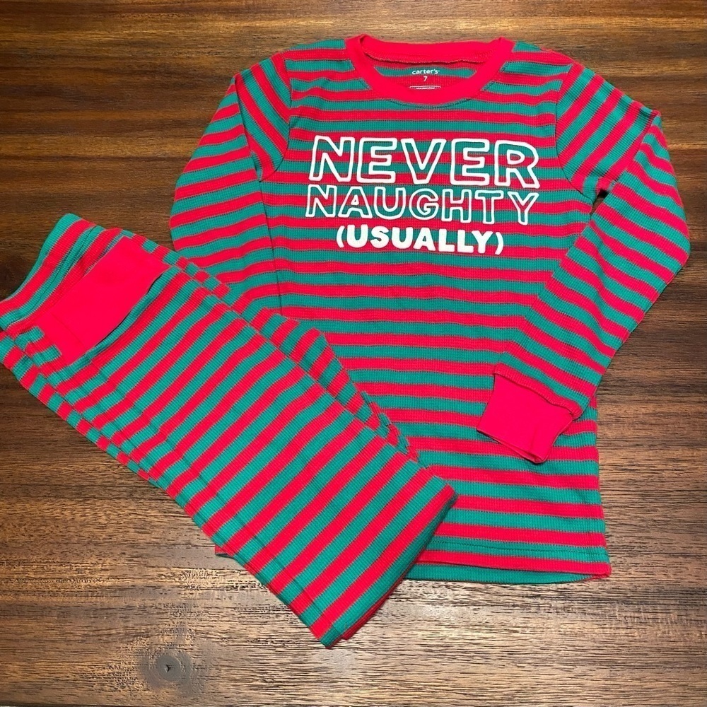 NWOT Carter’s Christmas 2 Pieces Pajamas